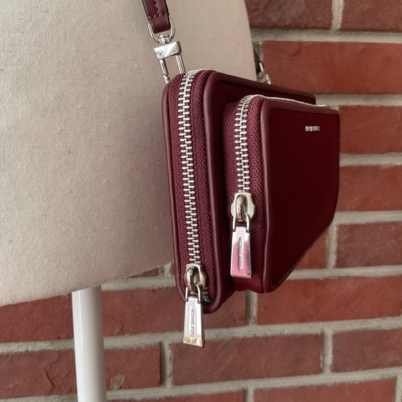 Michael Kors Burgundy Nylon & Leather Crossbody Shoulder Bag Clutch Wal… - Picture 14 of 16